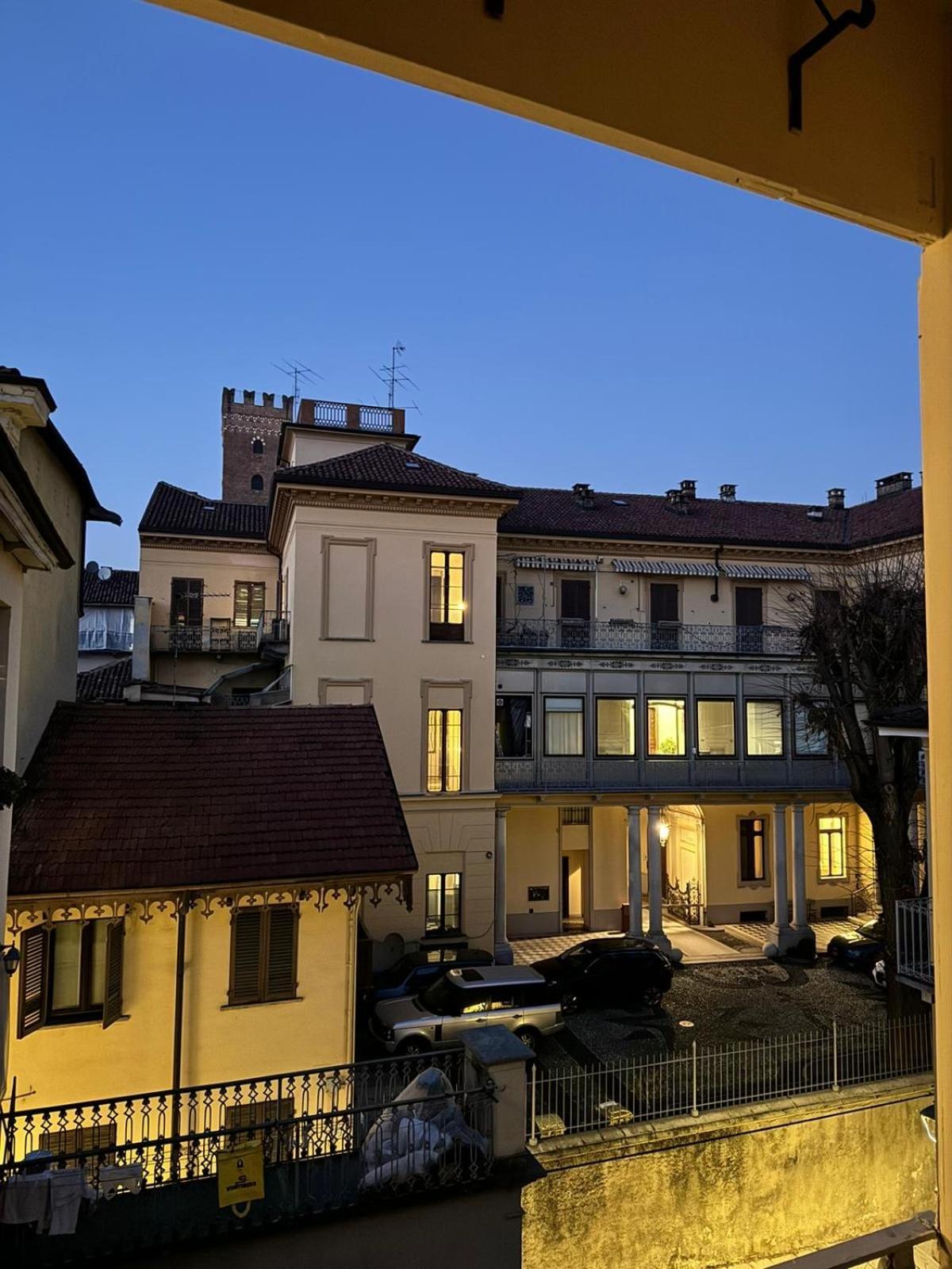 Le Tre Ca', Ca' Cecilia, Ca' Nina, Ca' Vittoria Apartment Asti Bagian luar foto